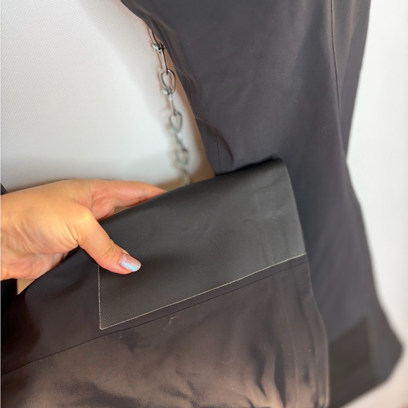 Helly Hansen Black and Gray Outdoor Ski Pants - Picture 10 of 10